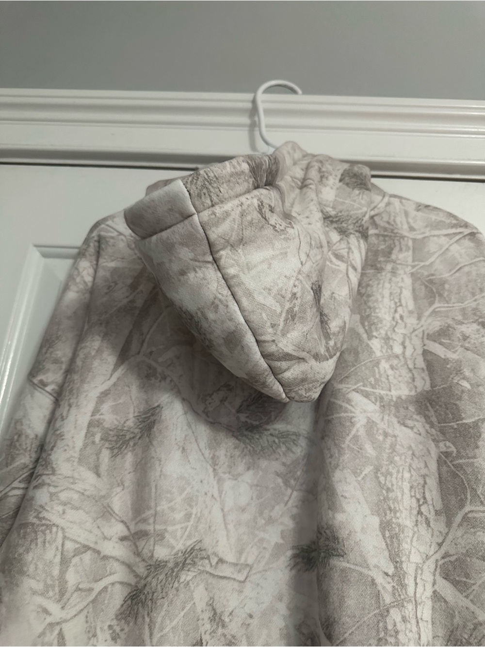Comfrt Beige Gray camo Printed Hoodie - Picture 9 of 12